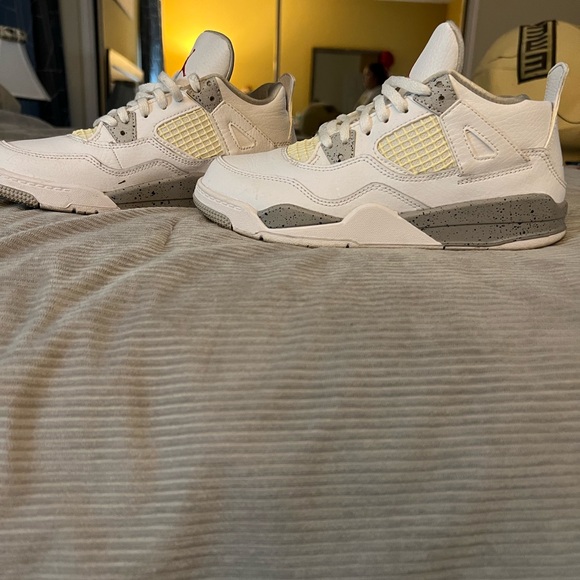 Jordan 4's Oreo, size 3Y